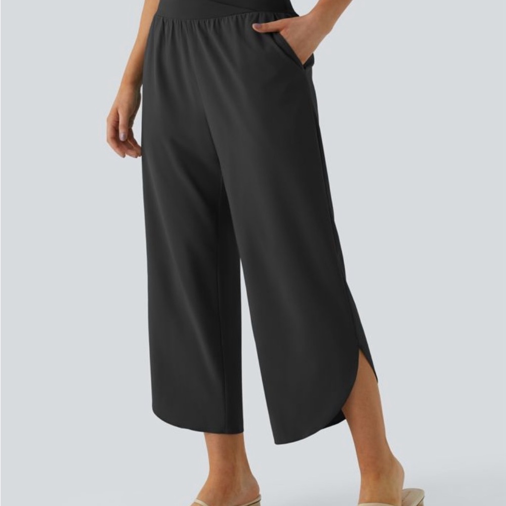 Halara Black Wide-Leg Pants